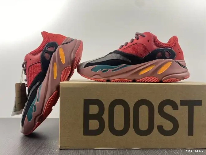 hype Red HQ6979 700 Yeezy Boost Adidas Hi-Res 0518
